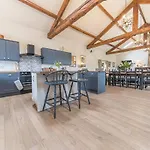 Lakedistrict Barn With Swimspa & Hottub Holiday home Grayrigg