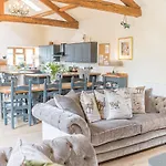 Lakedistrict Barn With Swimspa & Hottub * Grayrigg