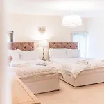 Holiday home Lakedistrict Barn With Swimspa & Hottub
