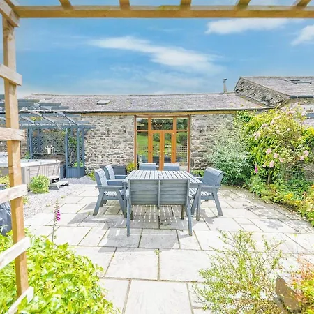 Lakedistrict Barn With Swimspa & Hottub * Grayrigg