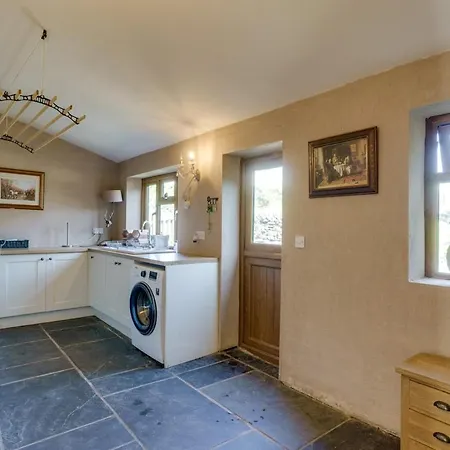 Lakedistrict Barn With Swimspa & Hottub Holiday home *